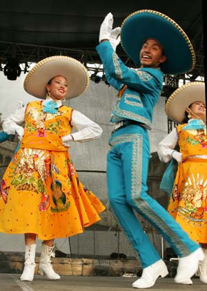 La XII Fiesta Patria en México 5