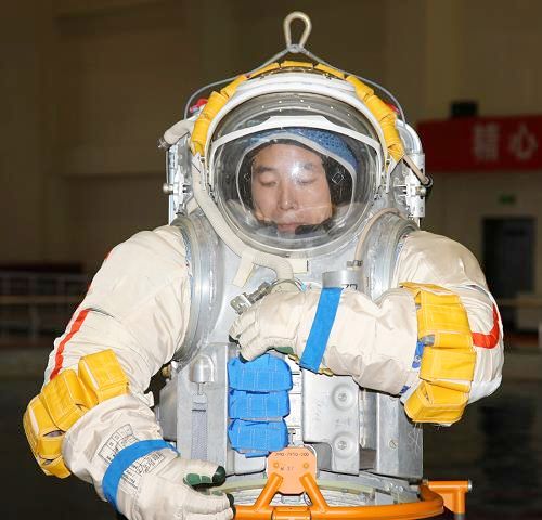 ¿Cómo entrenan los astronautas antes del lanzamiento?3