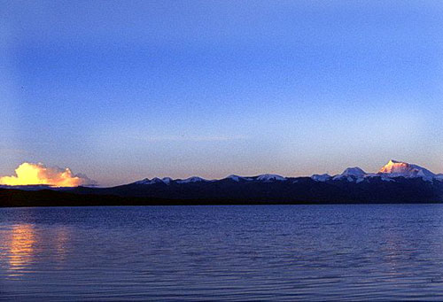 Lago Mapam Yumco, el “Lago Santo” más afamado del mundo 2