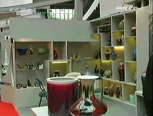 Se inaugura exposición de porcelana en Jingdezhen (video)2