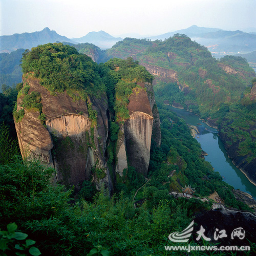 Paisajes naturales y reliquias culturales de la montaña de Wuyi5