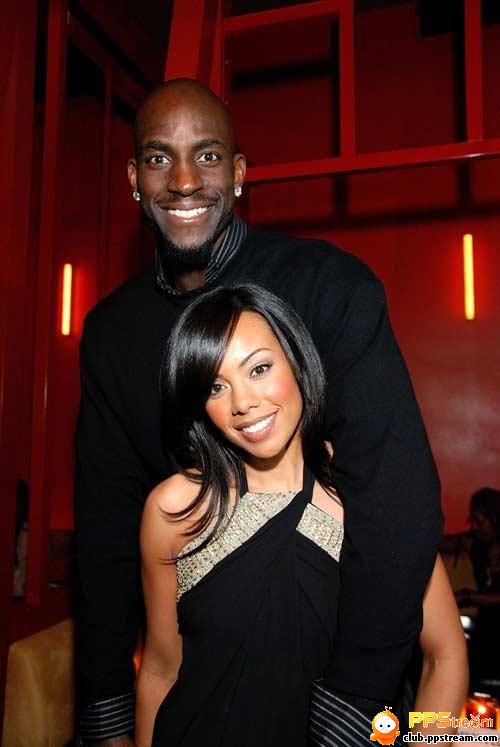 Estrellas de NBA y sus esposas hermosas 15