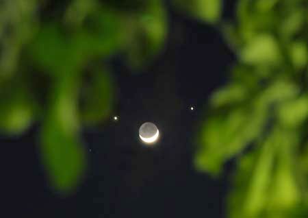 Milagro astronómico: Venus, Júpiter y la Luna 2