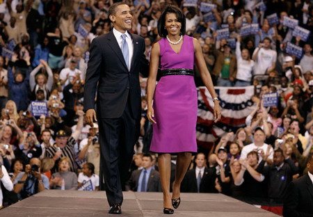 Los vestidos elegantes de la esposa de Obama 2