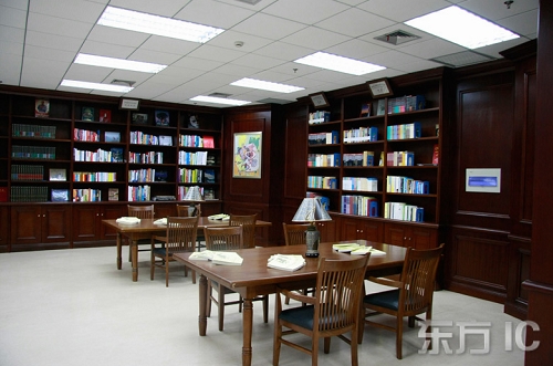 biblioteca para residentes extranjeros 2