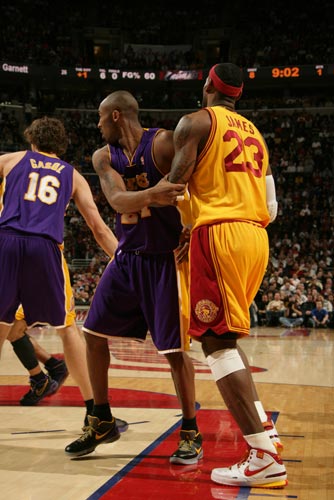 Los Angeles Lakers, Cleveland Cavaliers 4