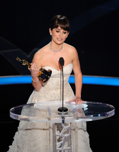 Gana la mejor papel secundaria Penélope Cruz en la 81 Premios de Oscar1