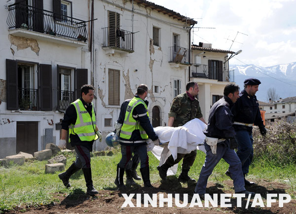 Cerca de 150 muertos y más de mil 500 heridos en terremoto en Italia 9