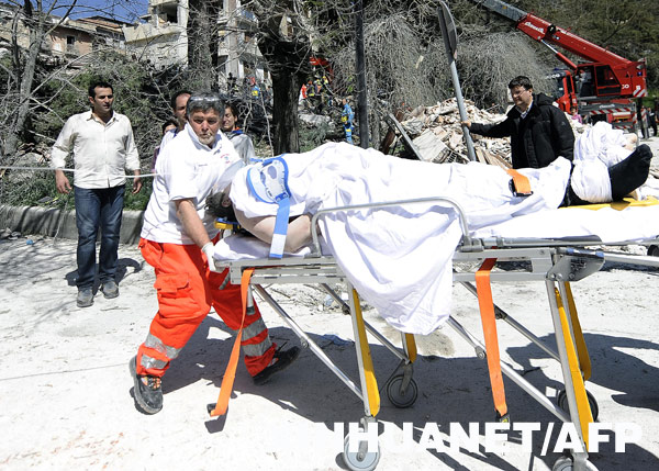 Cerca de 150 muertos y más de mil 500 heridos en terremoto en Italia 11