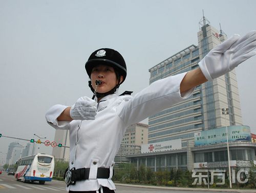 Establece la primera policía montada de mujer en Binzhou4