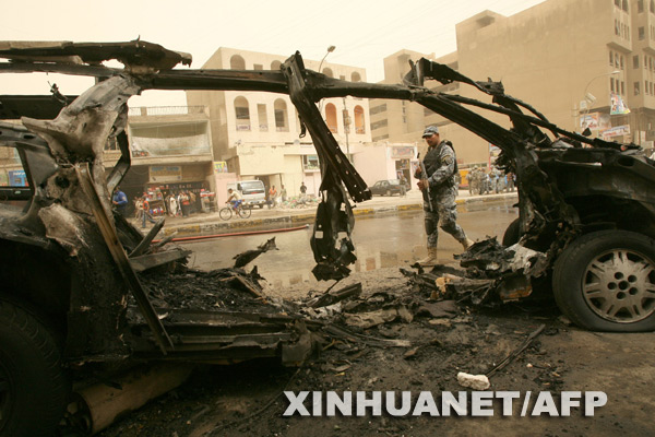 Mueren al menos 11 personas en atentado en Bagdad 3