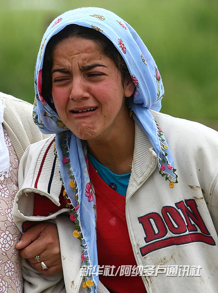 Se conduelen por los muertos en ataque armado en matrimonio en sureste de Turquía 2