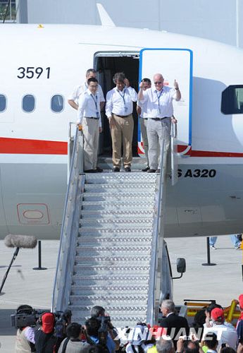 Primer Airbus A320 ensamblado en China realiza un exitoso vuelo de prueba3