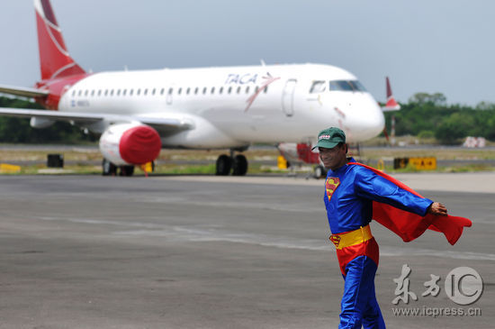  competición interesante de tirar a un avión 3