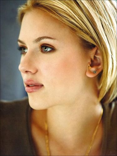 Scarlett Johansson1