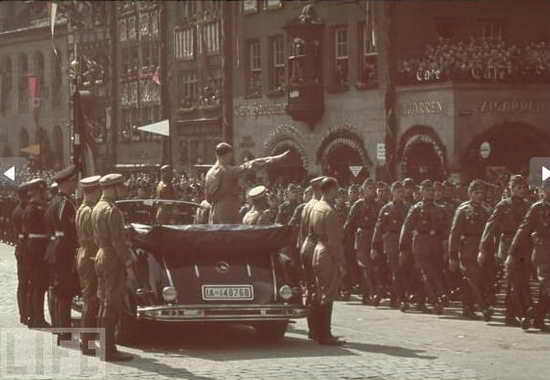 Adolf Hitler 3