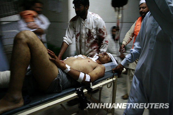 explosión en Peshawar 2