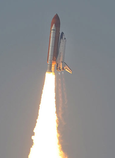EEUU-Espacio-Despega -transbordador- espacial -Endeavour 03