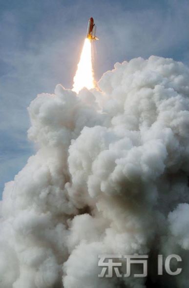 EEUU-Espacio-Despega -transbordador- espacial -Endeavour 75
