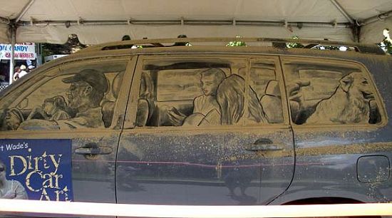 'Dirty car arte' (arte que utiliza coches sucios para dibujar)2