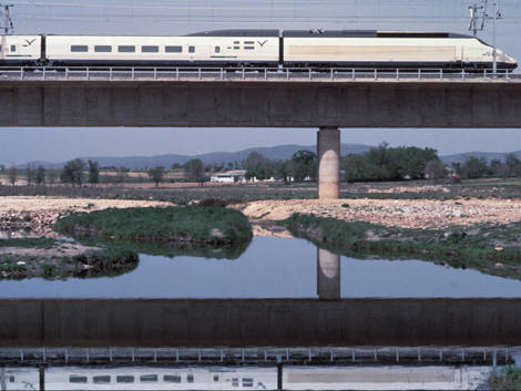 El Shanghai Maglev- encabeza -la lista - cinco trenes más rápidos- mundo 2