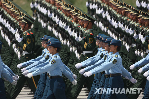 mujer soldada-desfile militar9