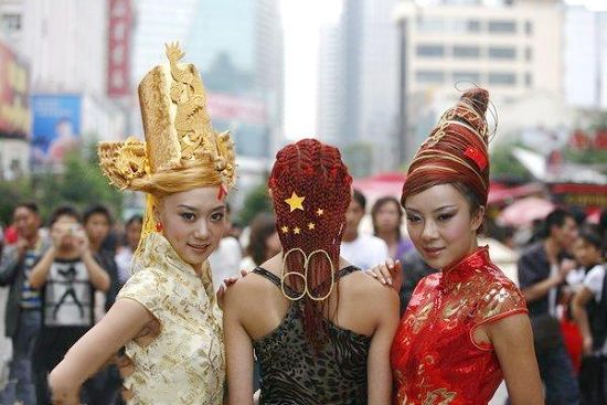 Peinados para el Día Nacional y el 60º aniversario de la fundación de China2