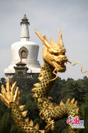 El magnífico paisaje -Parque Beihai -elegantes adornos-recibir- Día Nacional 7