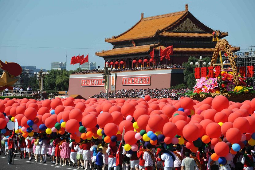 celebraciones-Día Nacional -China -desfile -niños 2