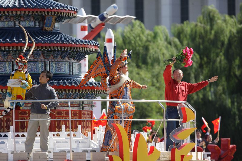 carroza-provincia-China-Día Nacional-desfile 3