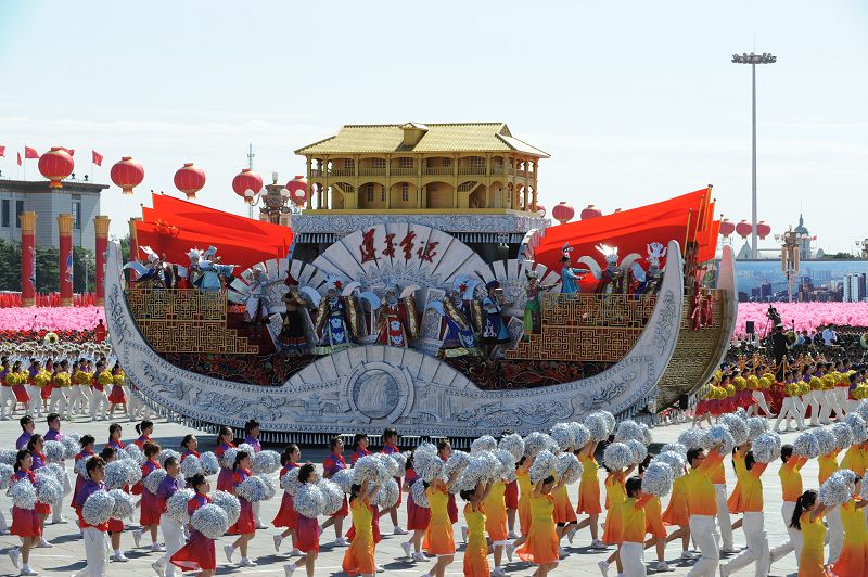 carroza-provincia-China-Día Nacional-desfile 12