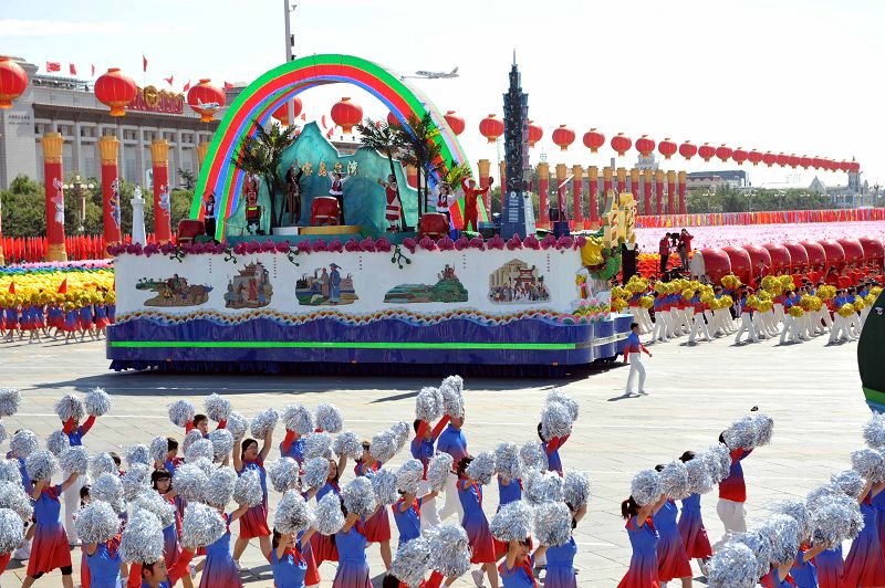 carroza-provincia-China-Día Nacional-desfile 41