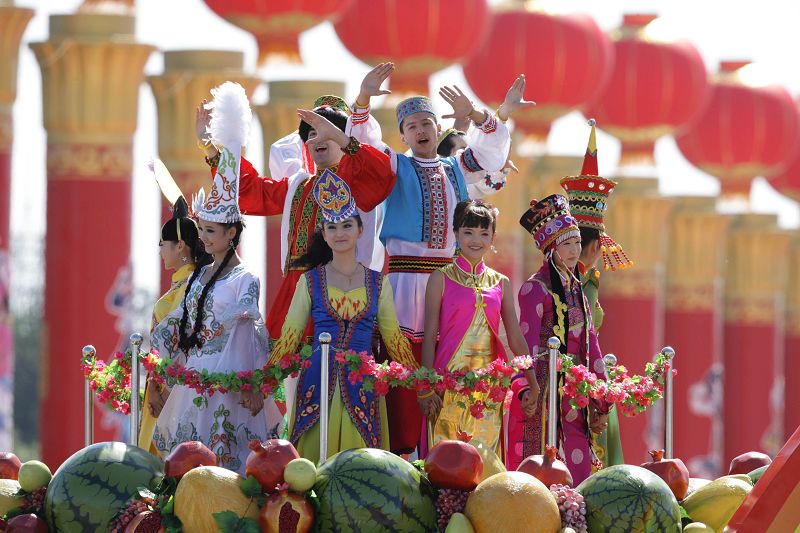 carroza-provincia-China-Día Nacional-desfile 48