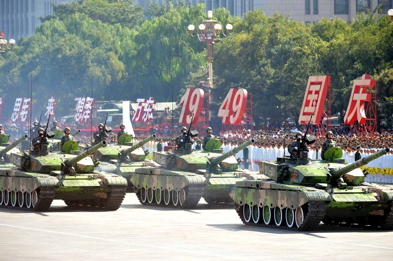 Gran desfile militar: equipos y armas 20