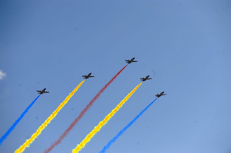 Gran desfile militar: aviones 39