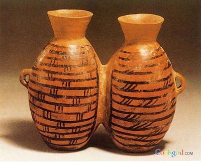 Recipiente-prehistórico- vinos-Tarro-cerámica -dúplex 