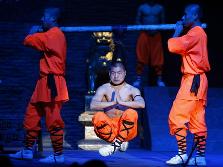 monjes - Shaolin- actúan -Malta 2