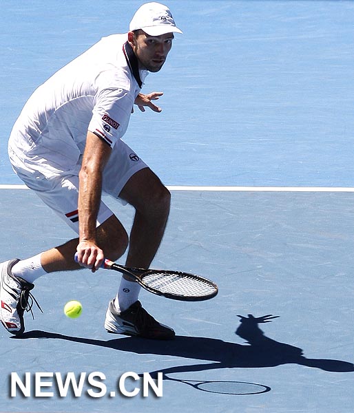 Nadal vence a Karlovic5