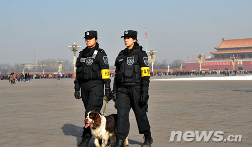 700 mil-policías-seguridad de Beijing-las dos Sesiones 2