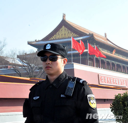 700 mil-policías-seguridad de Beijing-las dos Sesiones 3