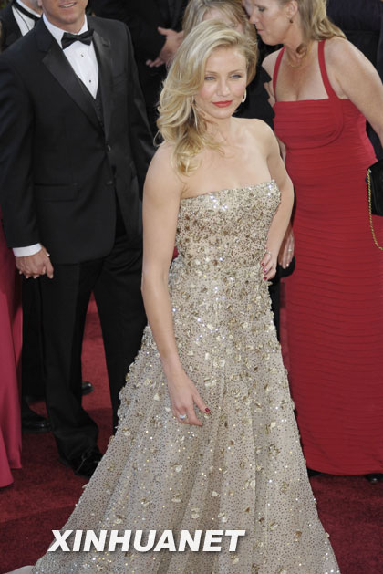 Las estrellas hermosas en la alfombra roja de Oscar 16