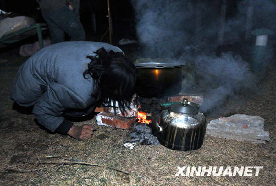Asciende a 589 la cifra de víctimas por el sismo en Qinghai2