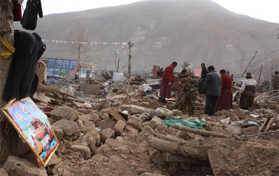 sismo terremoto Yushu Qinghai rescate 4