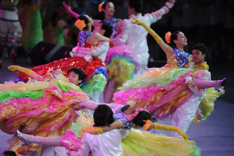 Bailes en la inauguración, Shanghai