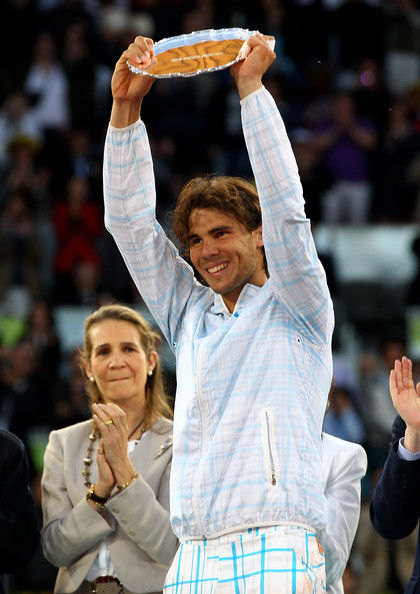 Rafael Nadal derrota a Roger Federer y se proclama campeón del torneo Masters 1000 de Madrid1