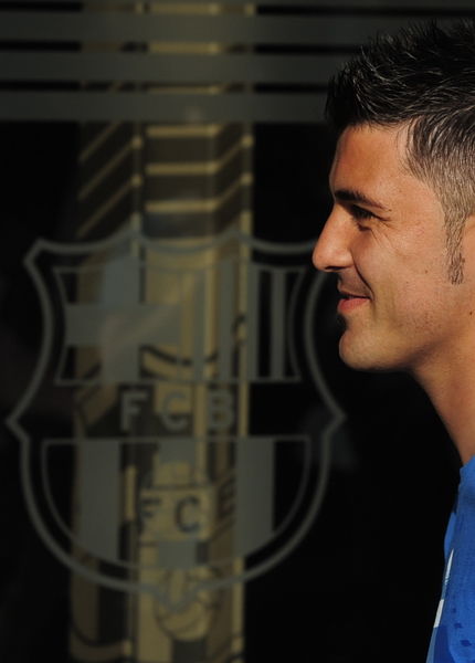 Confirma el contrato con FC Barcelona el delantero David Villa con 40 millones de euros