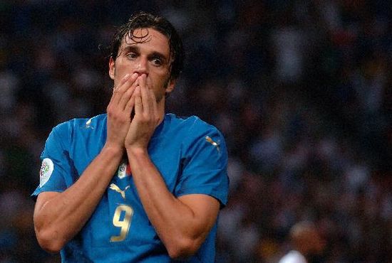 9. Luca Toni, nacido en el 26 de mayo, 1977 en Italia