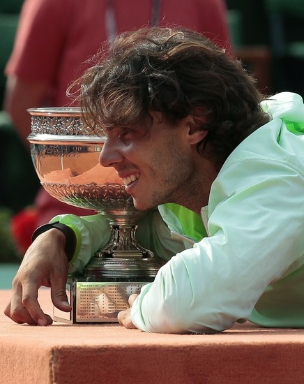 Nadal gana el campeón en Abierto de Francia y toma fotos con la reina de España4