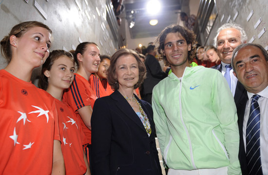 Nadal gana el campeón en Abierto de Francia y toma fotos con la reina de España2