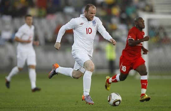 魯尼飛奔Beckham ve el partido de Inglaterra, Rooney gana un gol